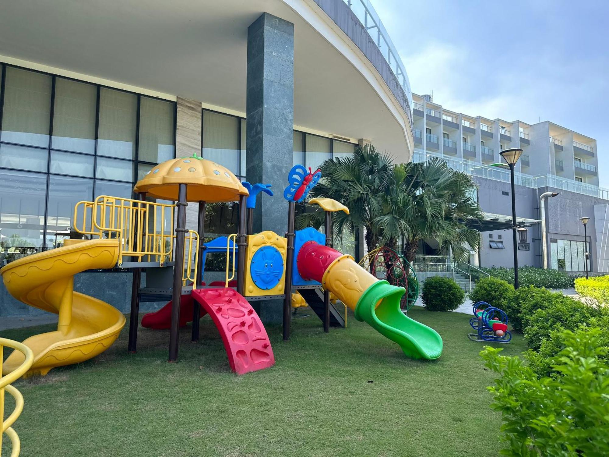 Dic Star Hotels & Resorts Vinh Phuc Vinh Yen Buitenkant foto
